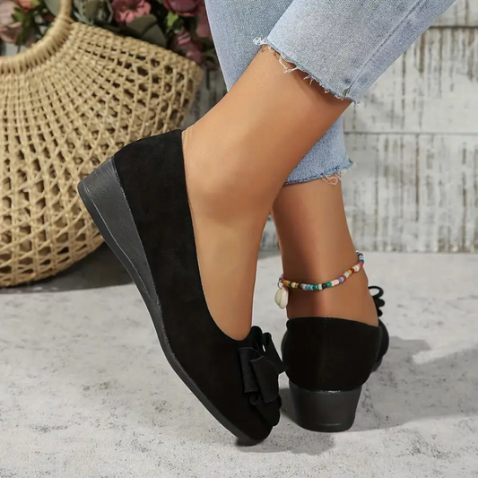 Timeless Black Ballerina Flats - balerined